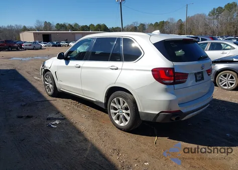 2015 BMW X5 xDrive35I z USA, uszkodzony, nr VIN 5UXKR0C51F0P09291